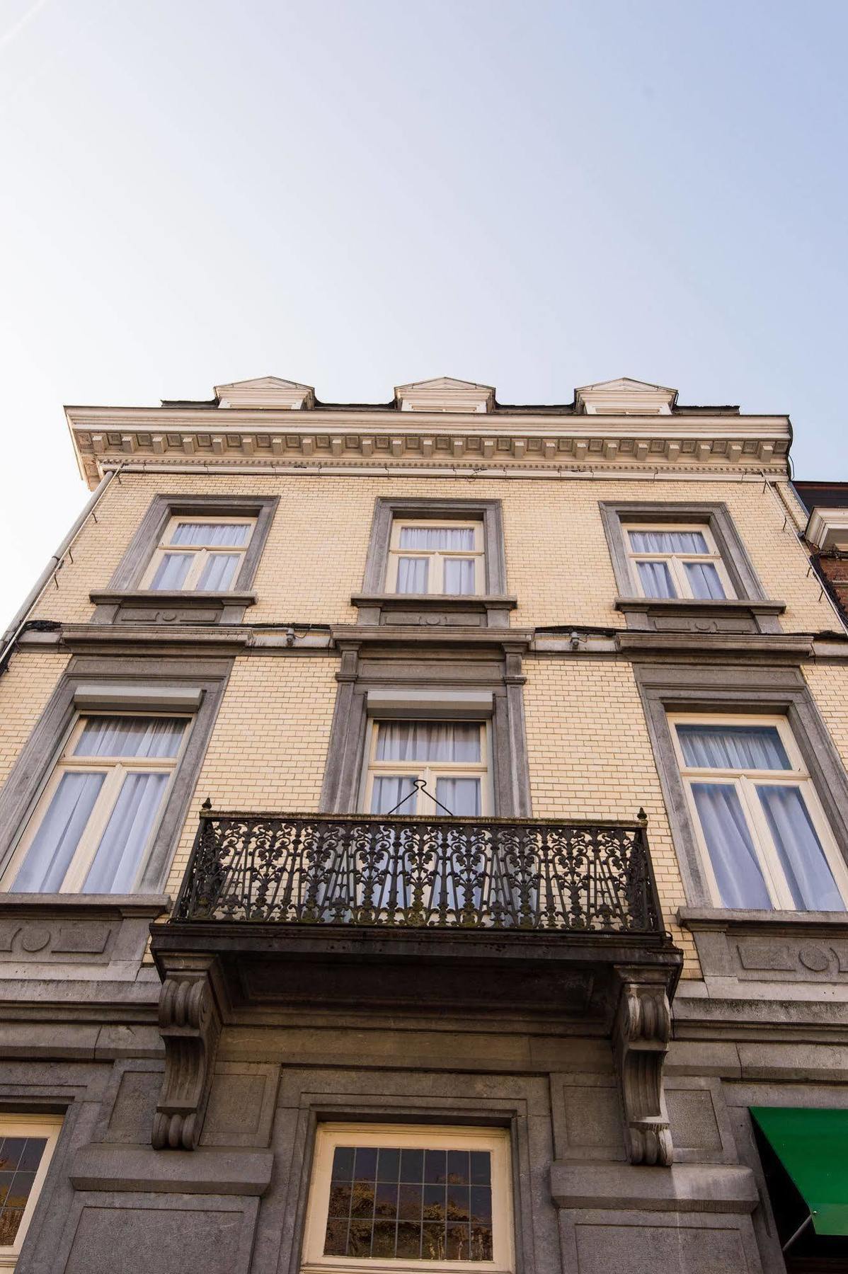 La Reine Hotel, City Centre Spa Exterior photo